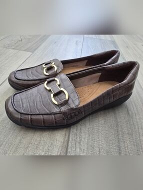 Womens Leather Easy Spirit Loafers